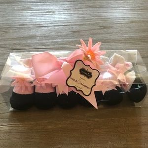 Mud Pie ballet and bows infant socks - 3 pairs